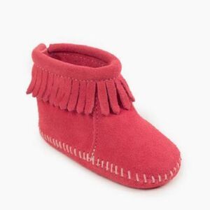 Minnetonka Fringe Moccasins Back Flap Bootie Hot Pink 1